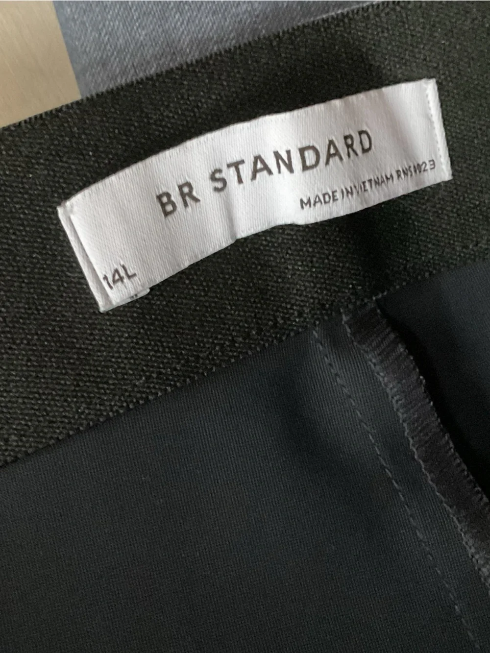 BR Standard straight leg pants, 14 L